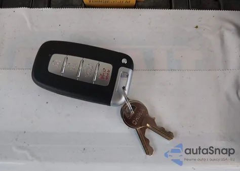 2013 Hyundai Veloster Base W/Black z USA, uszkodzony, nr VIN KMHTC6ADXDU085982